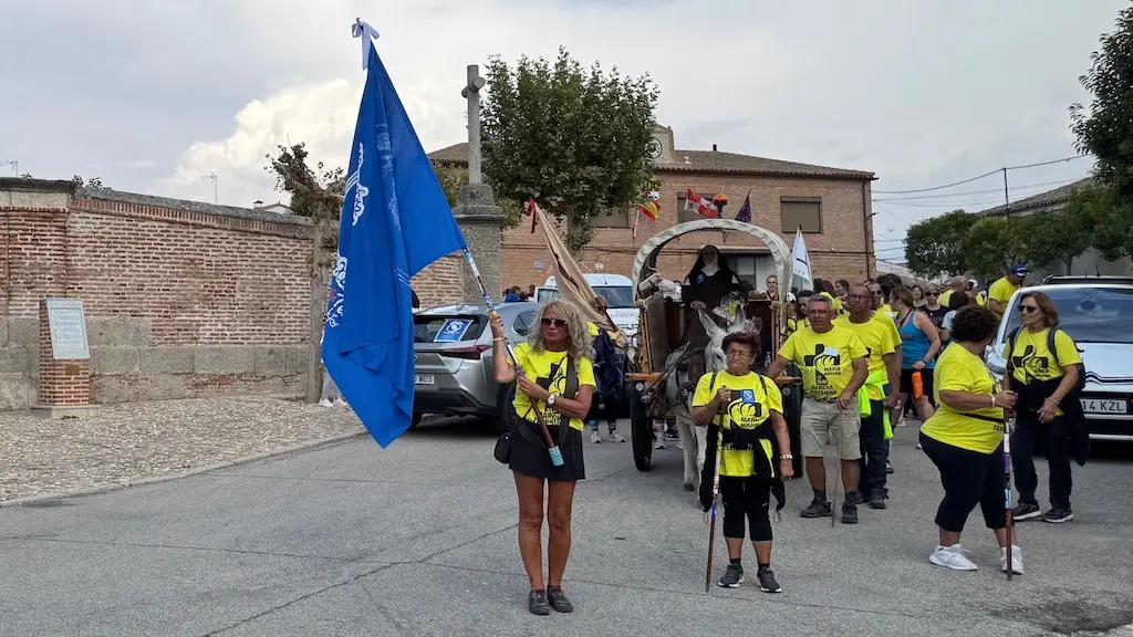 Marcha teresiana - comunión de los higos en Aldeaseca