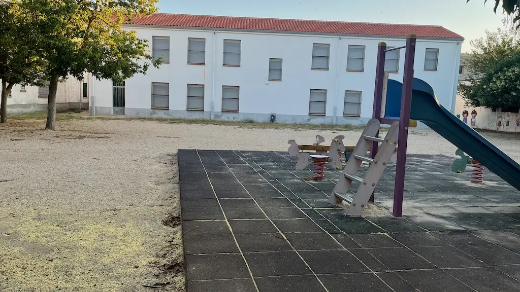 patio del Colegio Miguel de Unamuno