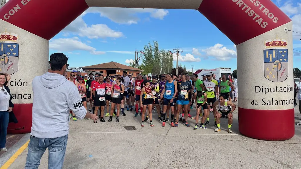 Carrera popular De la cuna al sepulcto