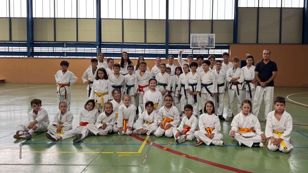 Cierre de curso del Club de kárate CID