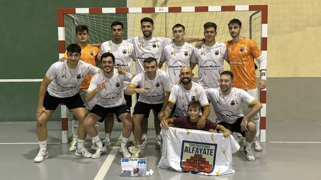 Construcciones Alfayate gana al Torneo de fútbol sala Felipe Yagüe Pipe
