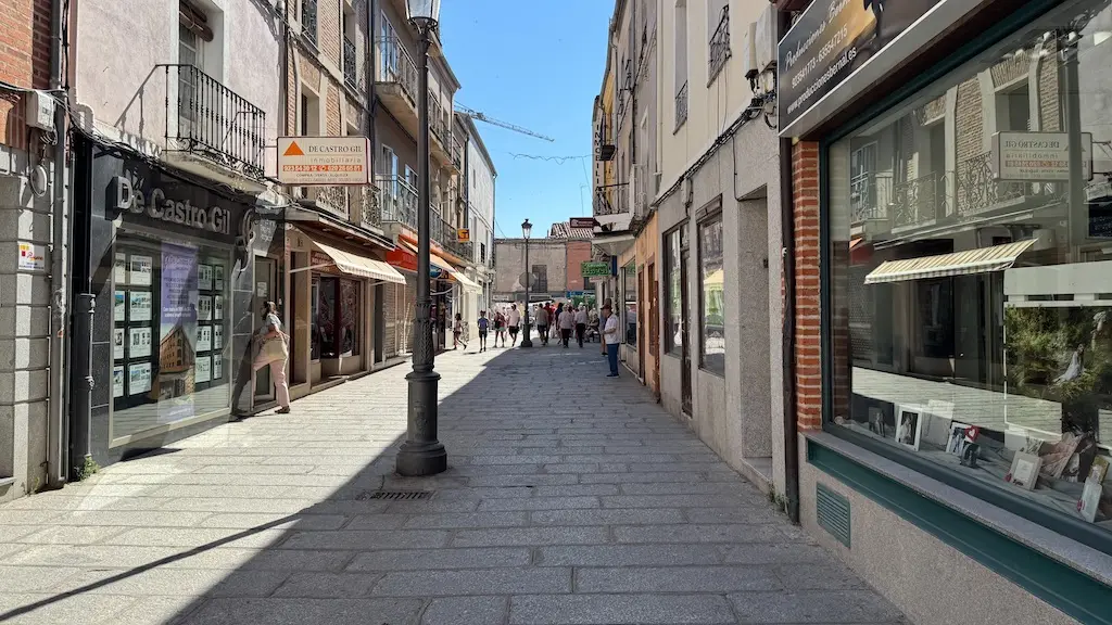 comercio calle Bodegones
