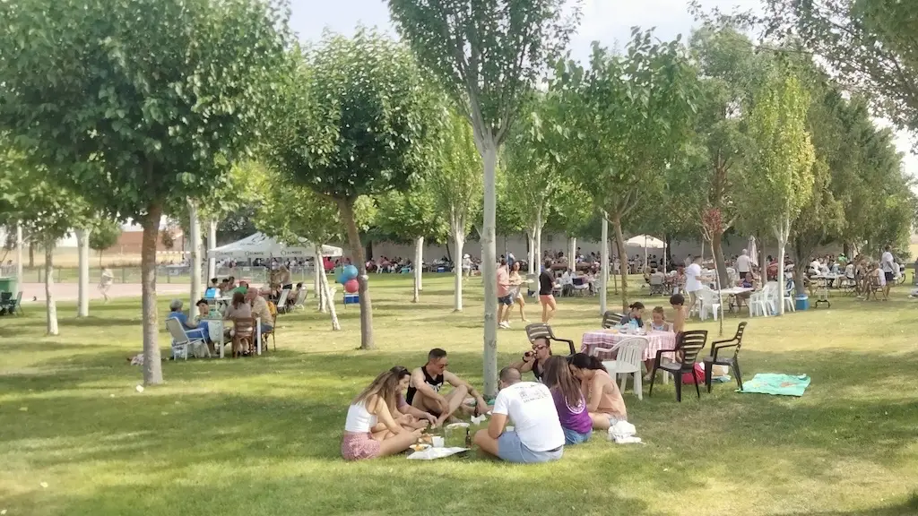 Intensa jornada festiva en Aldeaseca de la Frontera