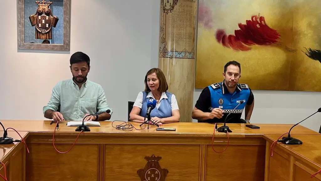 rueda de prensa sobre la instalación de cámaras de videovigilancia de tráfico
