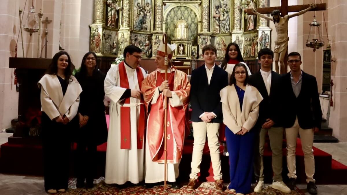 El obispo ha presidido el sacramento de confirmación en Cantalapiedra