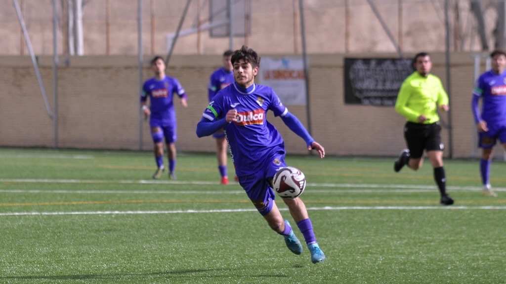 Un momento del partido entre el CD Peñaranda y el Jai Ala