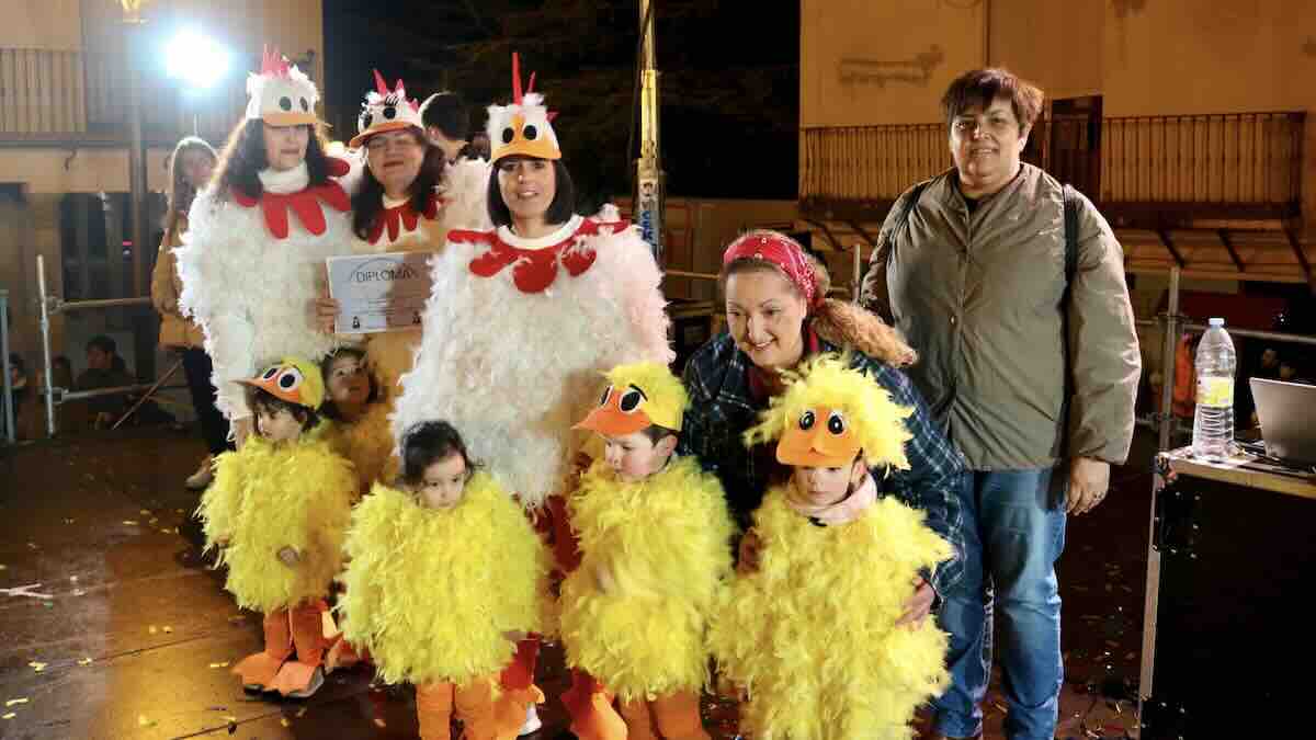 El desfile de Carnaval desata una fiesta inolvidable en las calles de Peñaranda 14 75975d29 fe2c 46e1 9749 8772cde6aec8