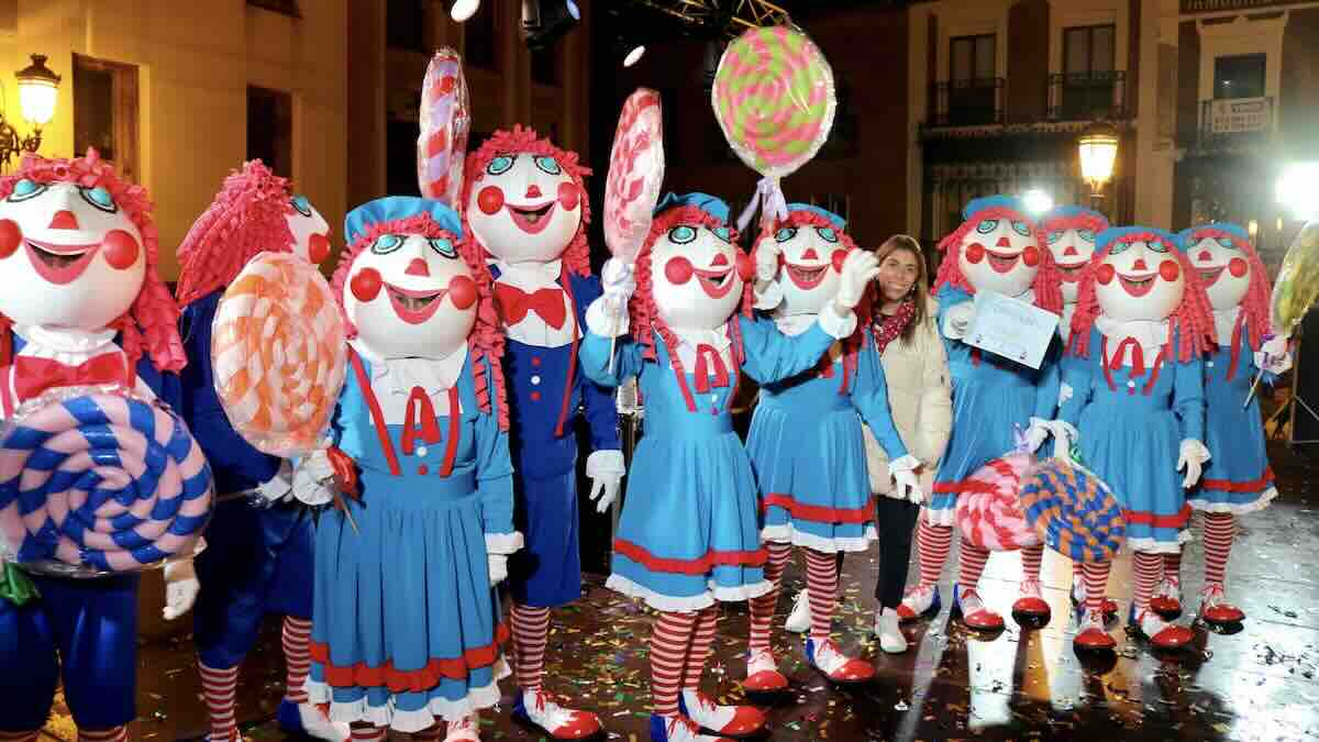 El desfile de Carnaval desata una fiesta inolvidable en las calles de Peñaranda 11 9daee5dd 0a53 4566 be33 22518b362dfd