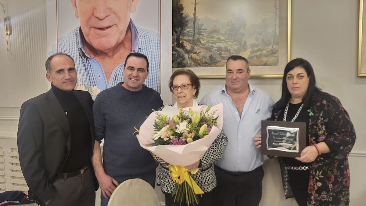 Emotivo homenaje a Manuel Salinero en Peñaranda