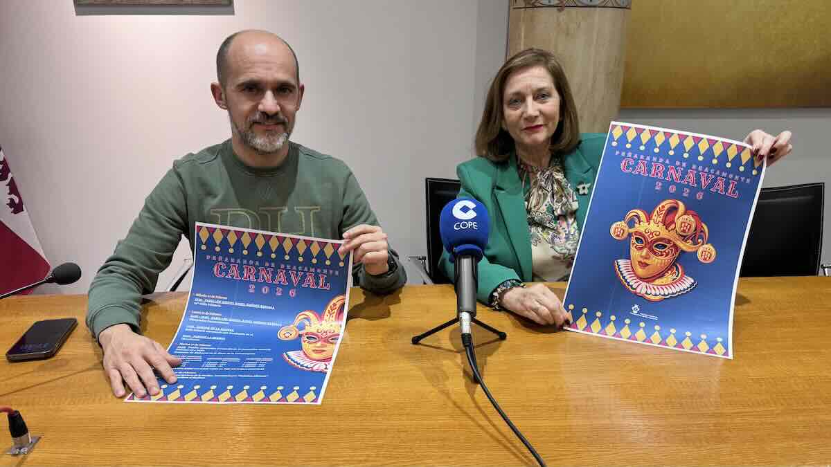 Pedro Pérez y Carmen Ávila han presentado la programación de Carnaval