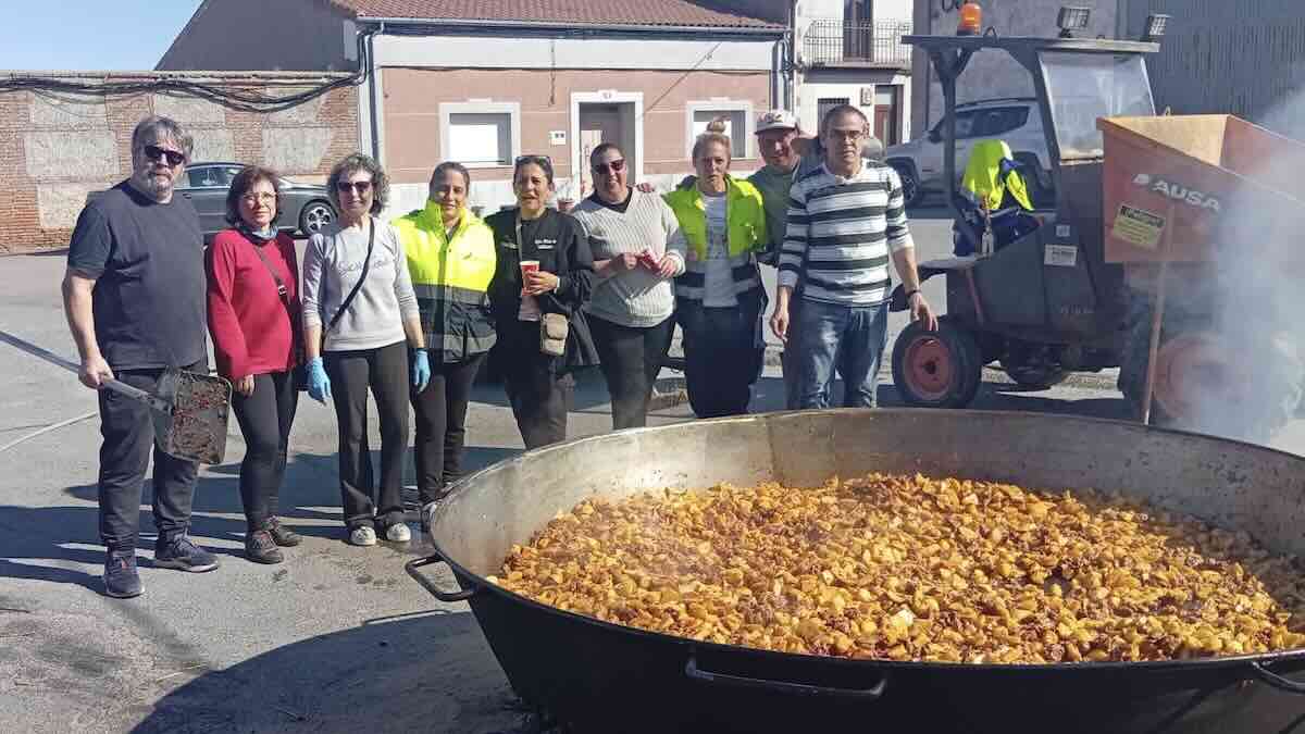 Matanza tradicional de la Asociación cultural La Corraliza de Villar de Gallimazo