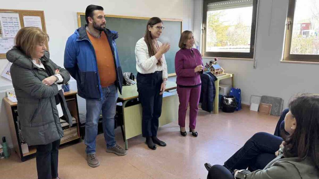 Alumnos y profesores de los 2 nuevos programas mixtos de formación y emple