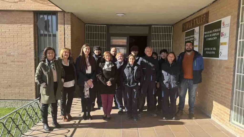 Alumnos y profesores de los 2 nuevos programas mixtos de formación y emple